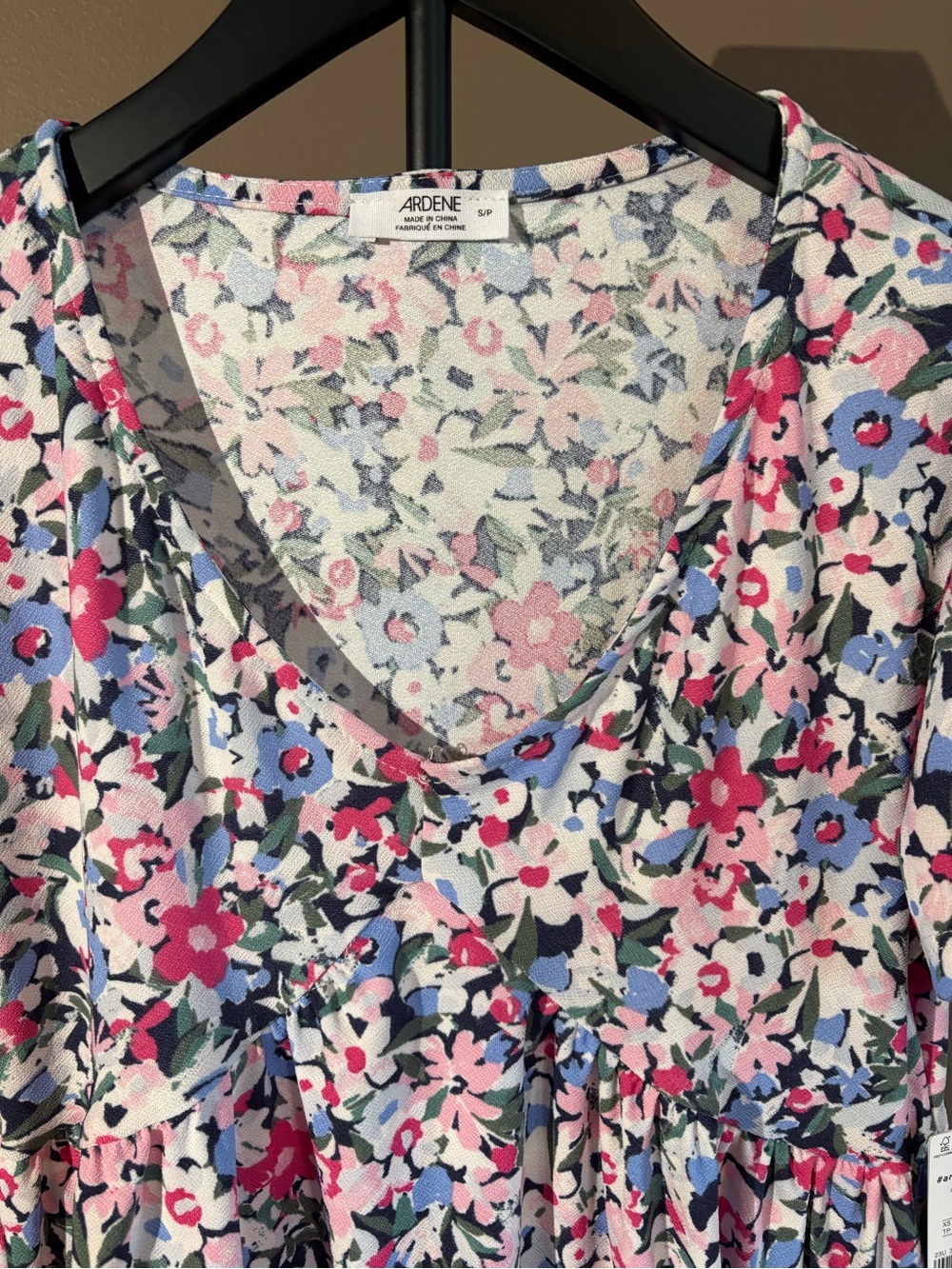 Ardene Pink and Blue Floral V-Neck Dress Size Small NWT - Picture 5 of 14